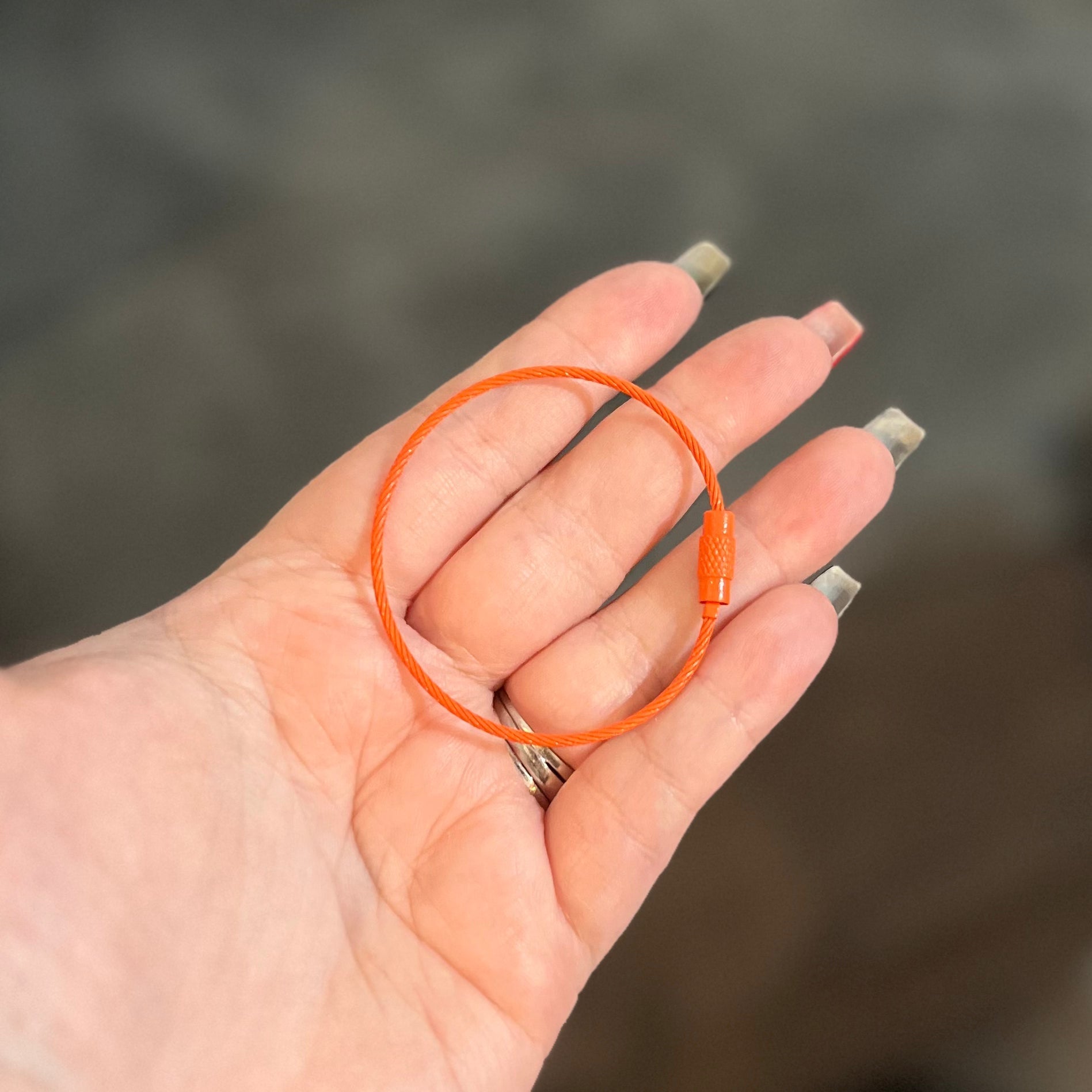 Wire Keychain Cable Thingie - Keychain Clips